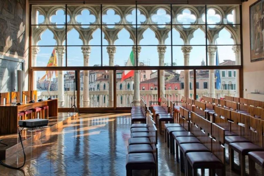 Ca' Foscarı Sarayı Üniversitesi, Venedik
