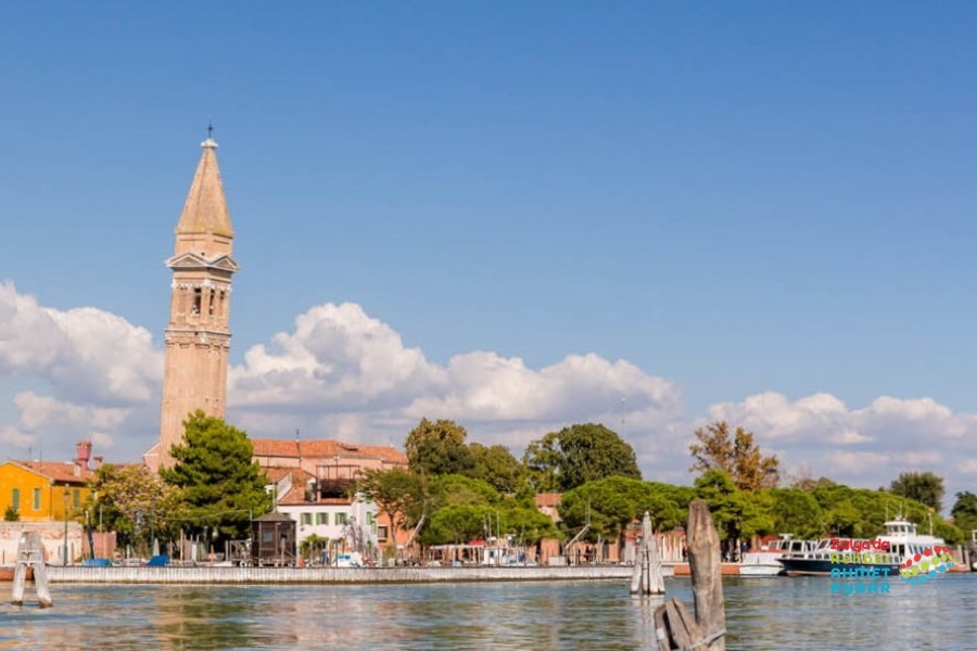 Venedik, Burano Adası