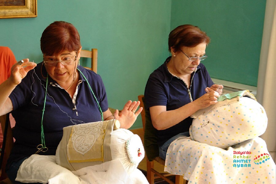 Venedik, Burano Adası, Dantel Müzesi