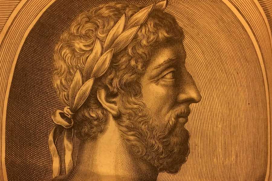 Marcus Aurelius, Altın Büstü