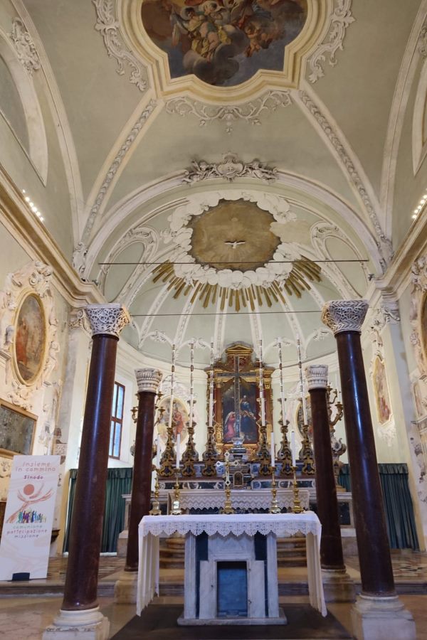 Ravenna, Sant'Apollinare Kilisesi I