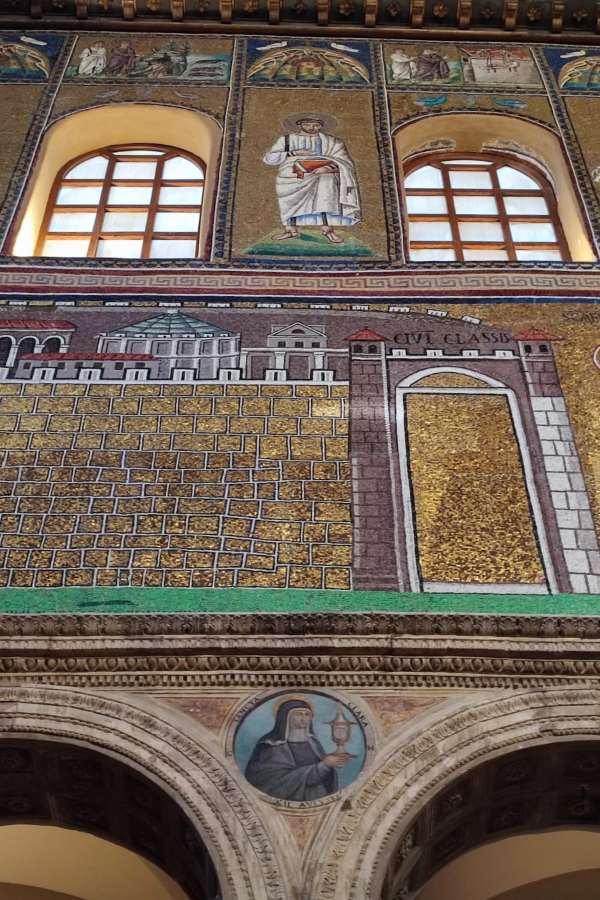 Ravenna, Sant'Apollinare Kilisesi III