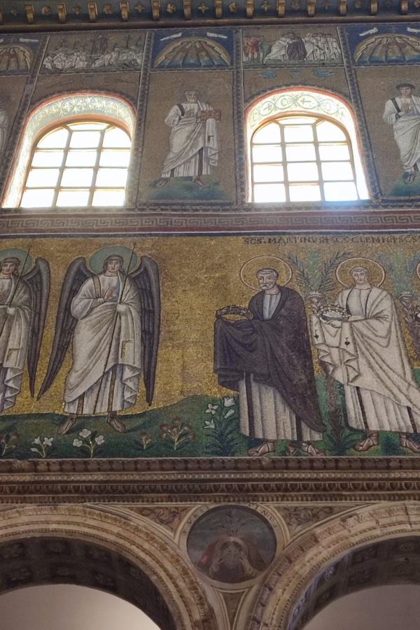 Ravenna, Sant'Apollinare Kilisesi III