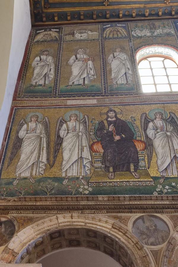 Ravenna, Sant'Apollinare Kilisesi III