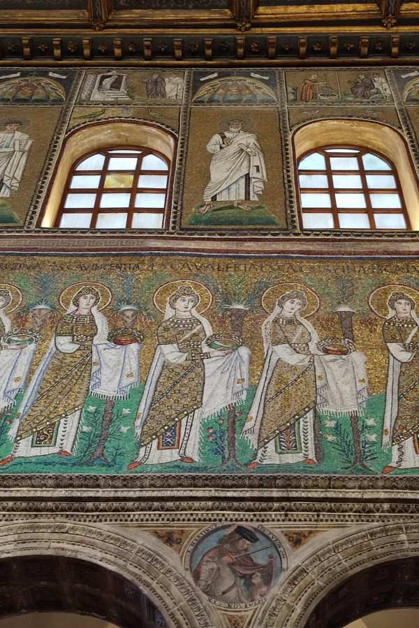 Ravenna, Sant'Apollinare Kilisesi III