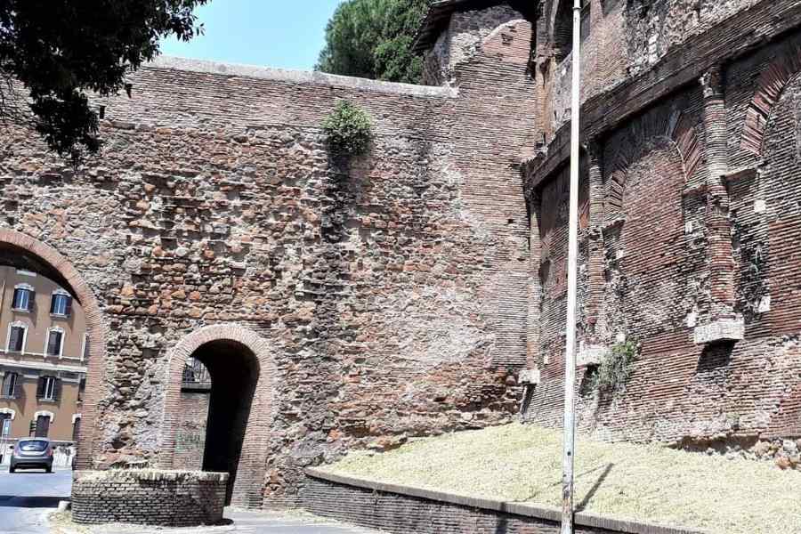 Roma, Castrense Anfitiyatrosu