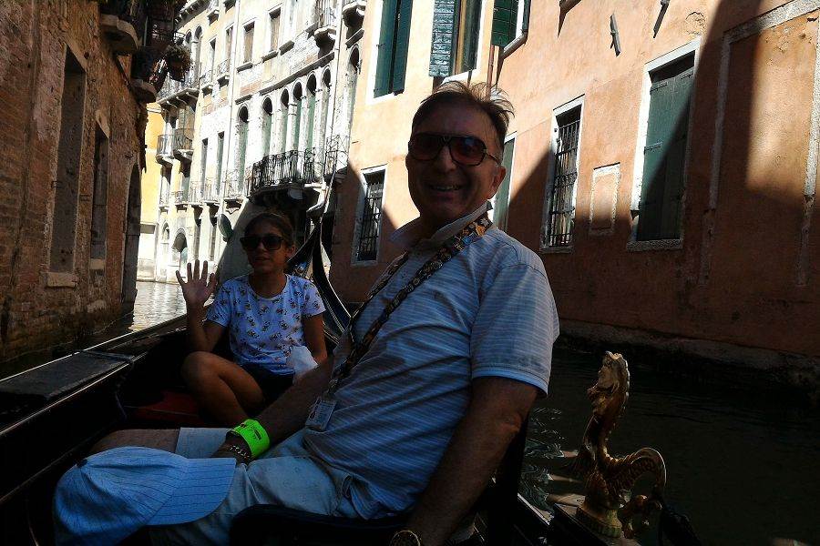 Venedik'te şehri turu artık en fazla 25 kişi ile !