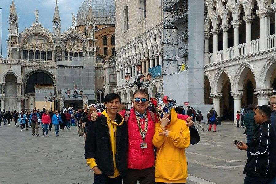 Venedik'te şehri turu artık en fazla 25 kişi ile !