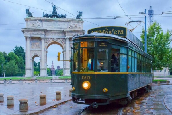 Milano & Barış Takı, Bistro Tramvay İtalya Milano