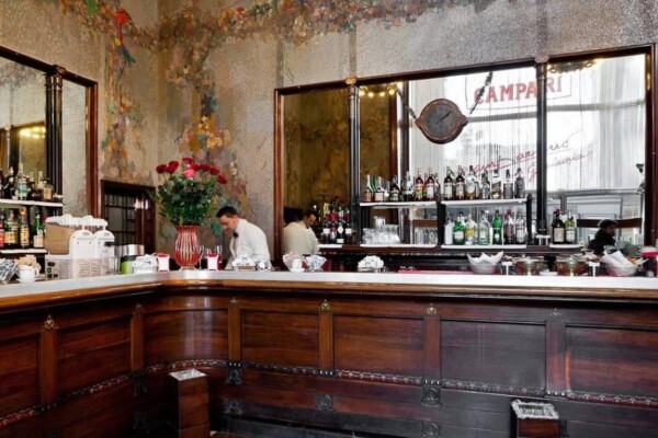 Milano & Caffe Zucca, Galleria Vittorio Emanuele II Alışveriş Merkezi İtalya Milano