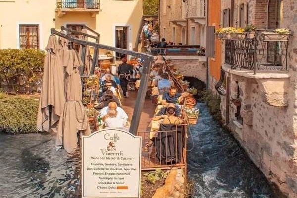 Verona & Borghetto, Caffe Vinconti İtalya Verona